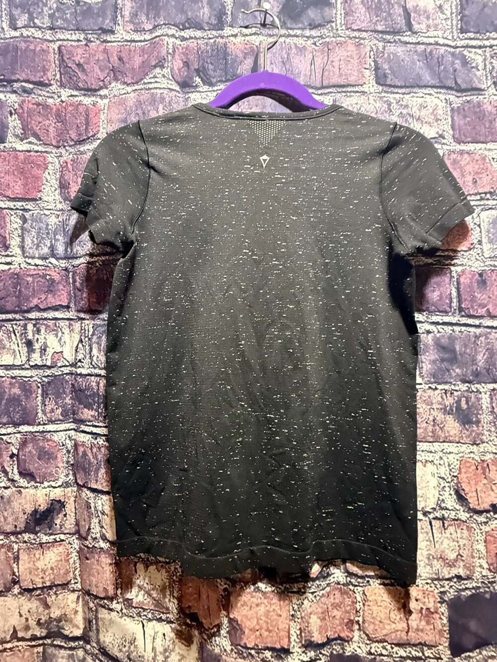 Ivivva by Lululemon Girls Black Speckled Short Sleeve Athletic Tee - Picture 4 of 4